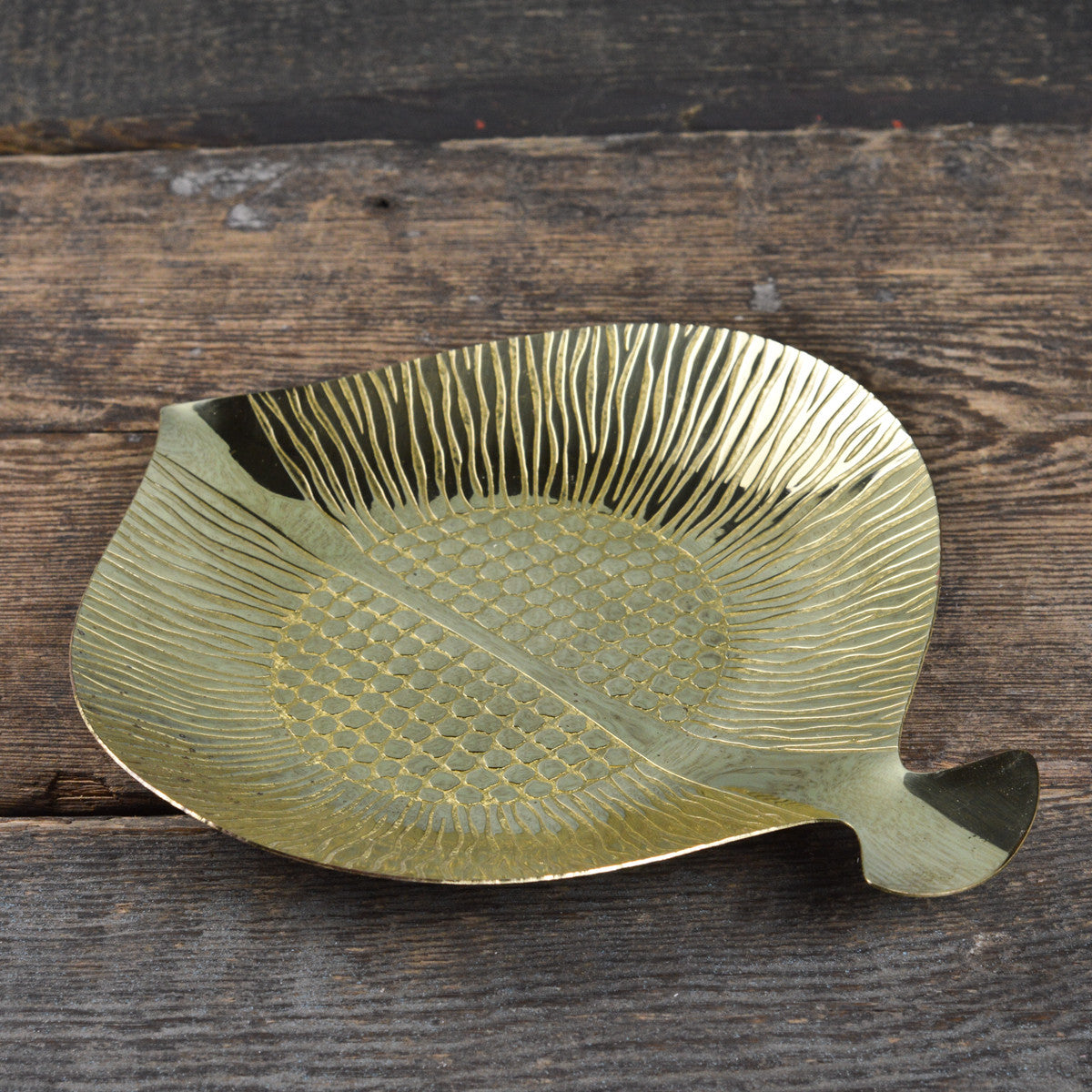 Mid Century Brass 'Plaice' Decorative Fish Plate